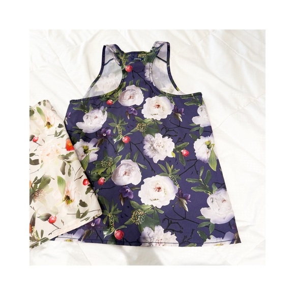 Oiselle Floral Racerback Tank Tops (Set of 2) | Size S - Picture 8 of 9